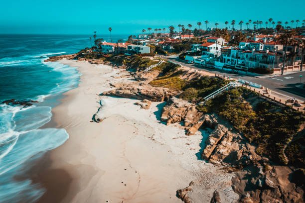 La Jolla: A Coastal Nightlife Experience